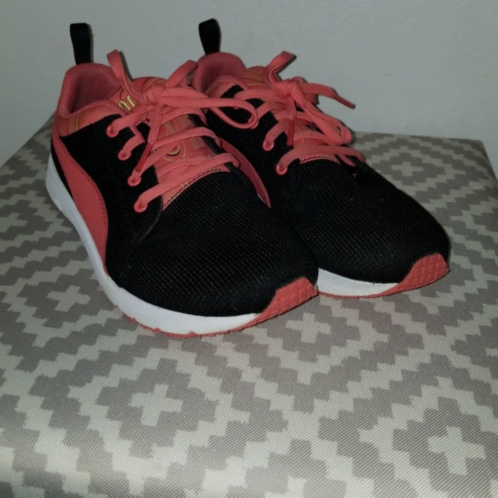 Puma shoes